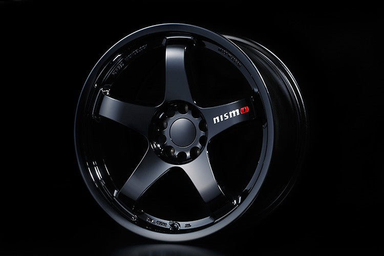 NISMO LMGT4 GLOSS BLACK 18x9.5 +12 5-114.3