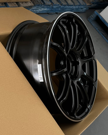 ADVAN RACING RSIII BLACK GUN METTALIC 19x8.5 +45 5-112