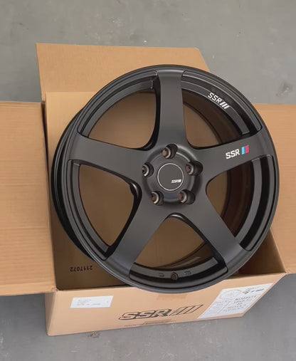 SSR GTV01 FLAT BLACK 18x8.5 +44 5-100